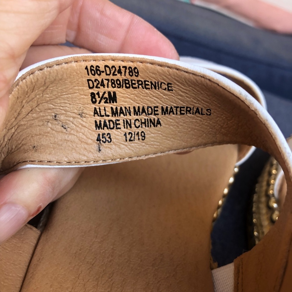 Seven Dials White Strap Stud Platform Sandals New… - image 6